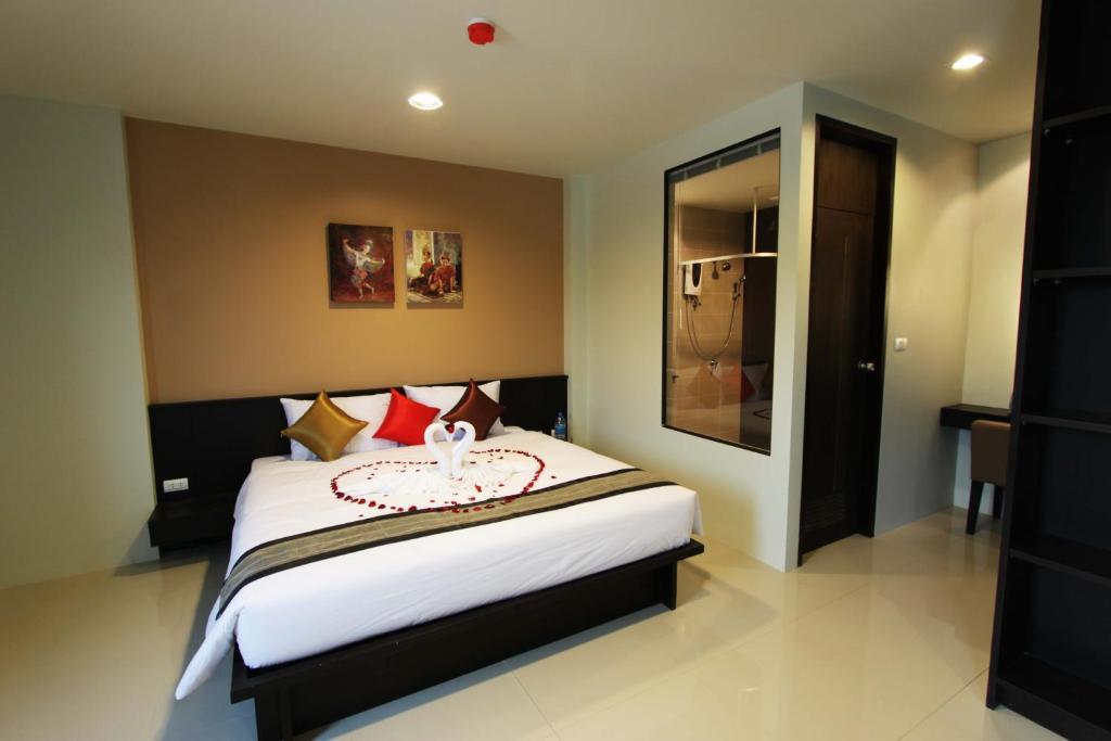 Leisure Place Phuket Chalong Oda fotoğraf
