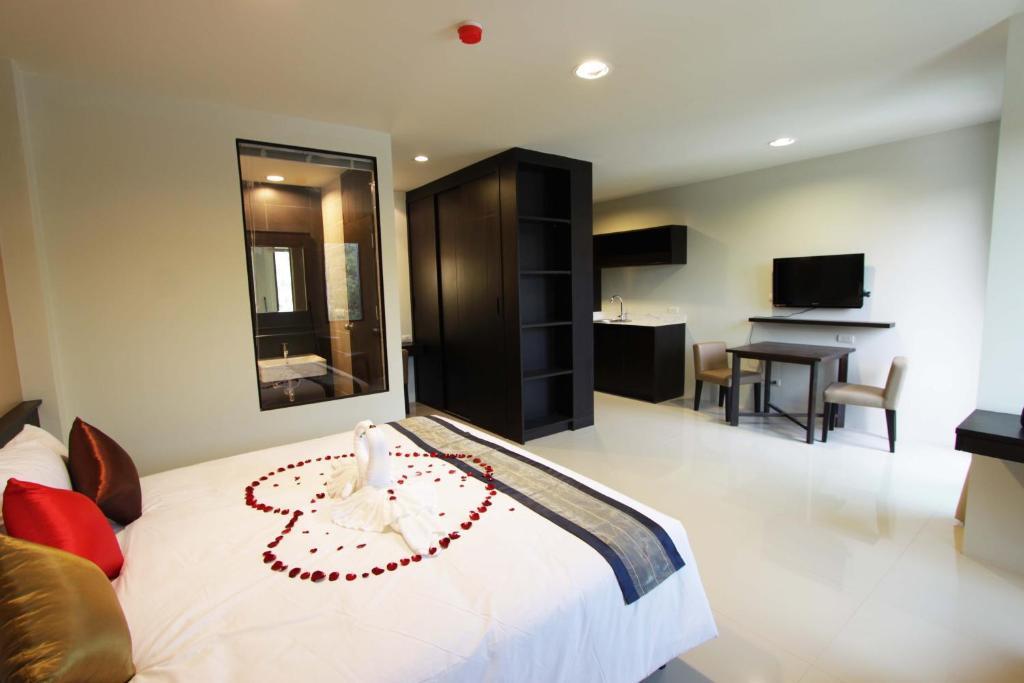Leisure Place Phuket Chalong Oda fotoğraf