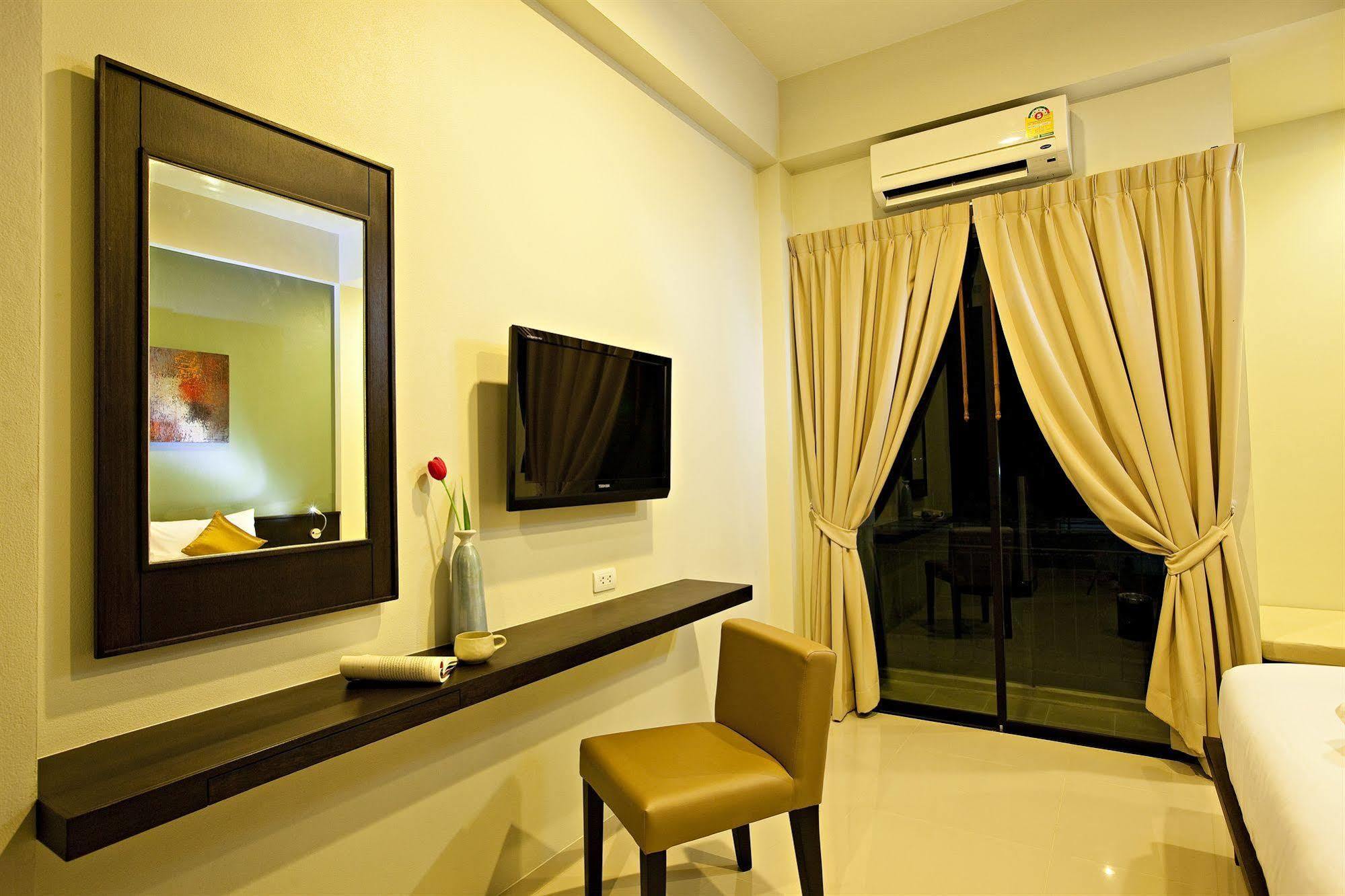 Leisure Place Phuket Chalong Dış mekan fotoğraf